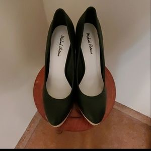 Michael Antonio shoes